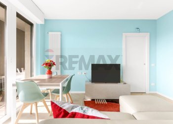 Sala da pranzo - Two-room apartment Via Del Futurismo
 
1, Milano - photo 1