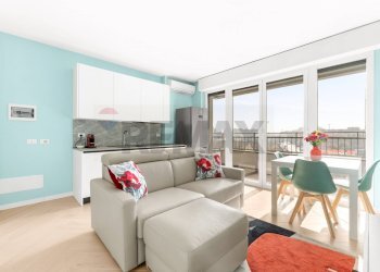 Sala da pranzo - Two-room apartment Via Del Futurismo
 
1, Milano - photo 10