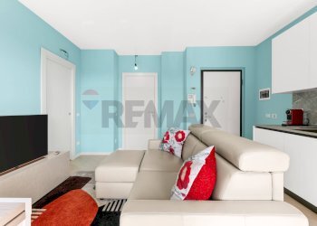 Soggiorno - Two-room apartment Via Del Futurismo
 
1, Milano - photo 11