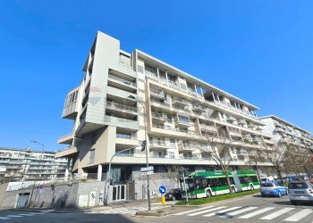 Edificio all\'aperto - Two-room apartment Via Del Futurismo
 
1, Milano - photo 23