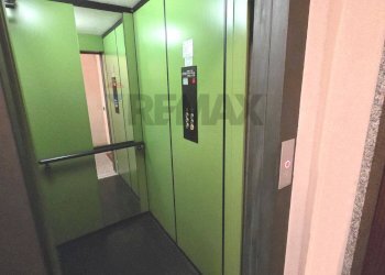 Hall / corridoio - One-room apartment Via Trescore
 
13, Milano - photo 3