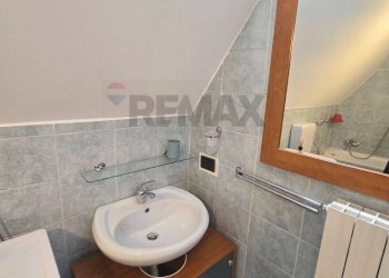 Bagno - One-room apartment Via Trescore
 
13, Milano - photo 16