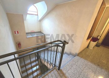 Scale - One-room apartment Via Trescore
 
13, Milano - photo 19