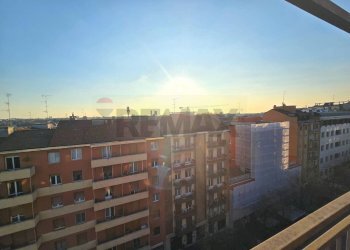 Edificio all\'aperto - Bilocale Via Albani
 
52, Milano - foto 1