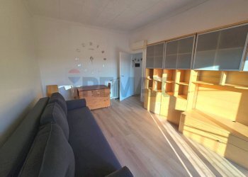 Soggiorno - Bilocale Via Albani
 
52, Milano - foto 3