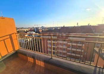 Balcone - Bilocale Via Albani
 
52, Milano - foto 29