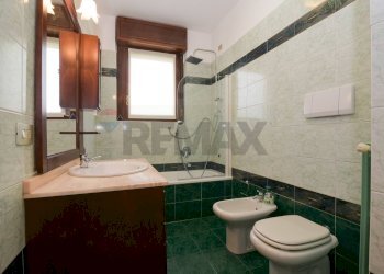 Bagno - Bilocale Via Giuseppe Garibaldi
 
13, Buccinasco - foto 13
