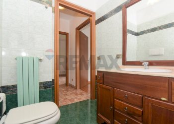 Bagno - Bilocale Via Giuseppe Garibaldi
 
13, Buccinasco - foto 15