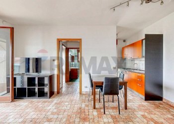 Sala da pranzo - Bilocale Via Giuseppe Garibaldi
 
13, Buccinasco - foto 7