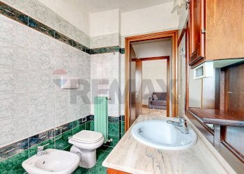 Bagno - Bilocale Via Giuseppe Garibaldi
 
13, Buccinasco - foto 13