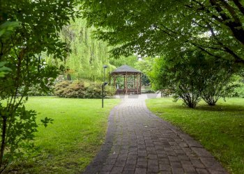 Giardino - Bilocale Via Giuseppe Garibaldi
 
13, Buccinasco - foto 22