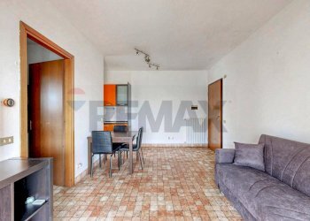 Sala da pranzo - Bilocale Via Giuseppe Garibaldi
 
13, Buccinasco - foto 27