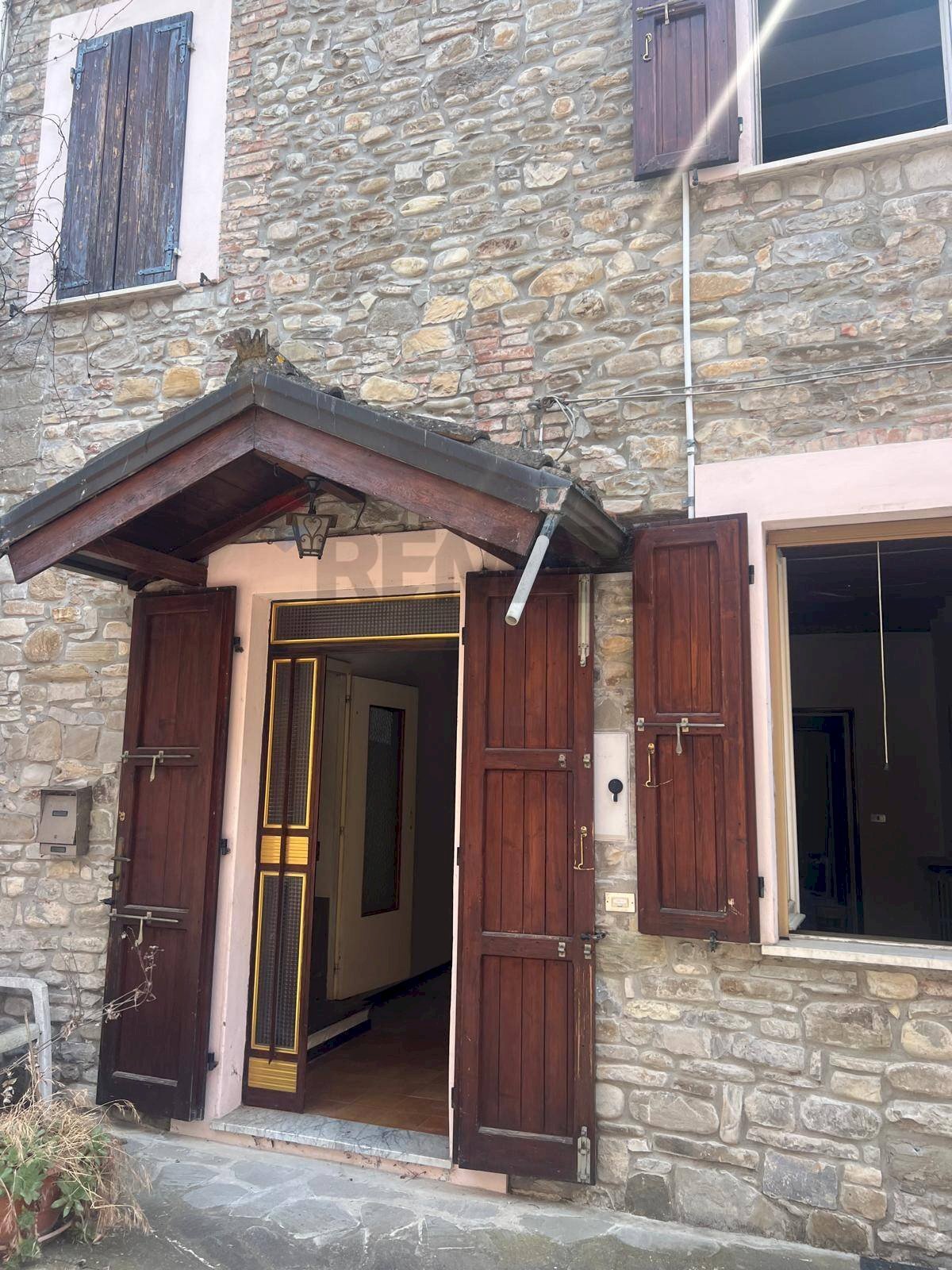 Casa all\'aperto - Casa semi indipendente LOCALITA' PECORINI
 
1, Varano de' Melegari - foto 2