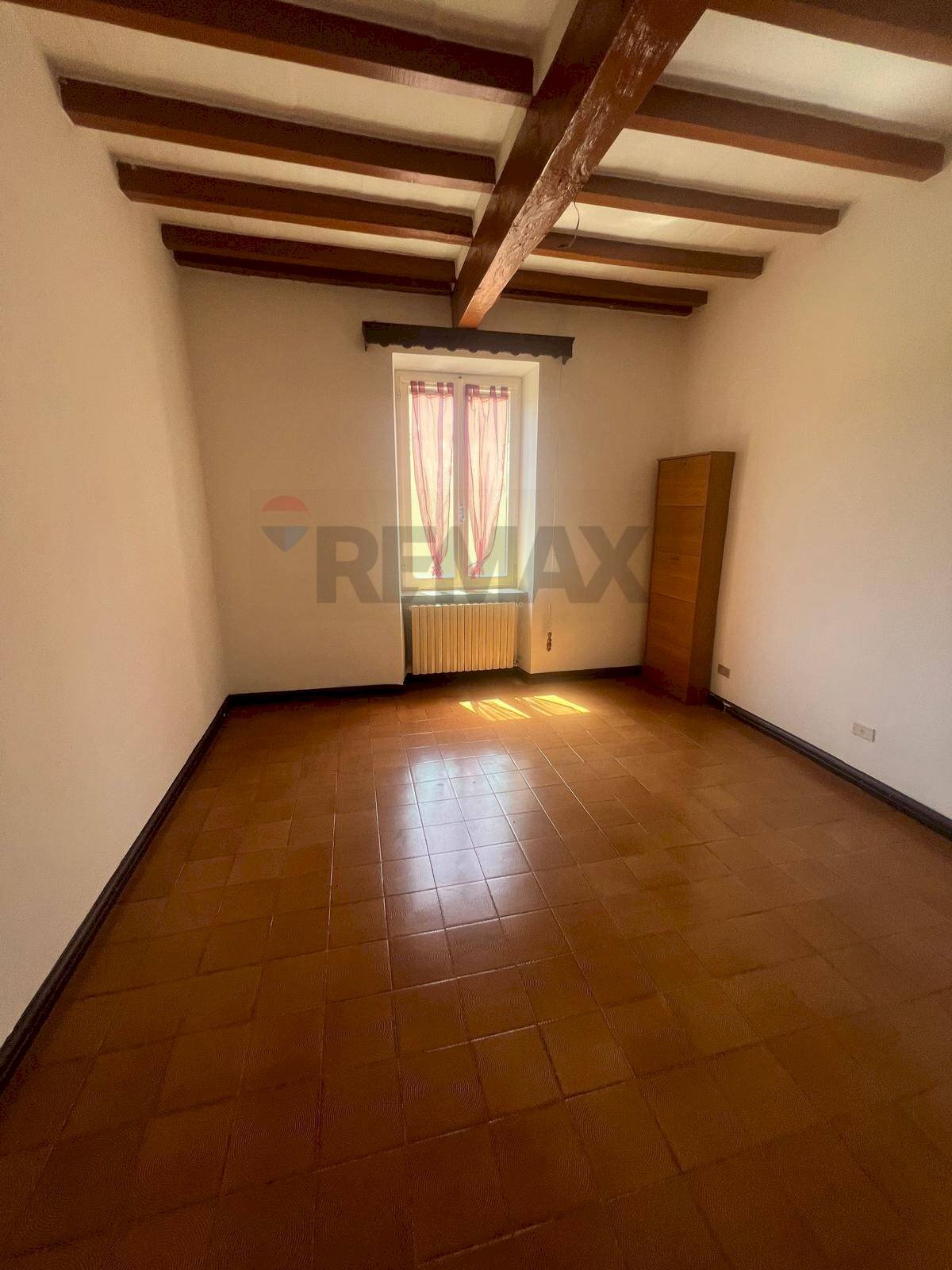 Stanza vuota - Casa semi indipendente LOCALITA' PECORINI
 
1, Varano de' Melegari - foto 3