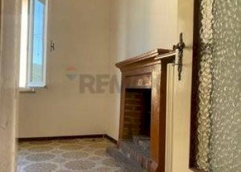 Stanza vuota - Casa semi indipendente LOCALITA' PECORINI
 
1, Varano de' Melegari - foto 8