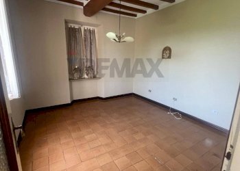 Stanza vuota - Casa semi indipendente LOCALITA' PECORINI
 
1, Varano de' Melegari - foto 11