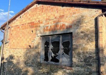 Casa all\'aperto - Rustico LOCALITA' PECORINI
 
1, Varano de' Melegari - foto 7