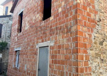 Casa all\'aperto - Rustico LOCALITA' PECORINI
 
1, Varano de' Melegari - foto 14