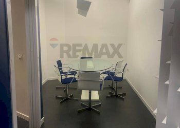 Sala da pranzo - Office via Strasburgo
 
18/a, Parma - photo 2