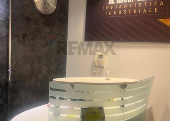 Bagno - Office via Strasburgo
 
18/a, Parma - photo 28