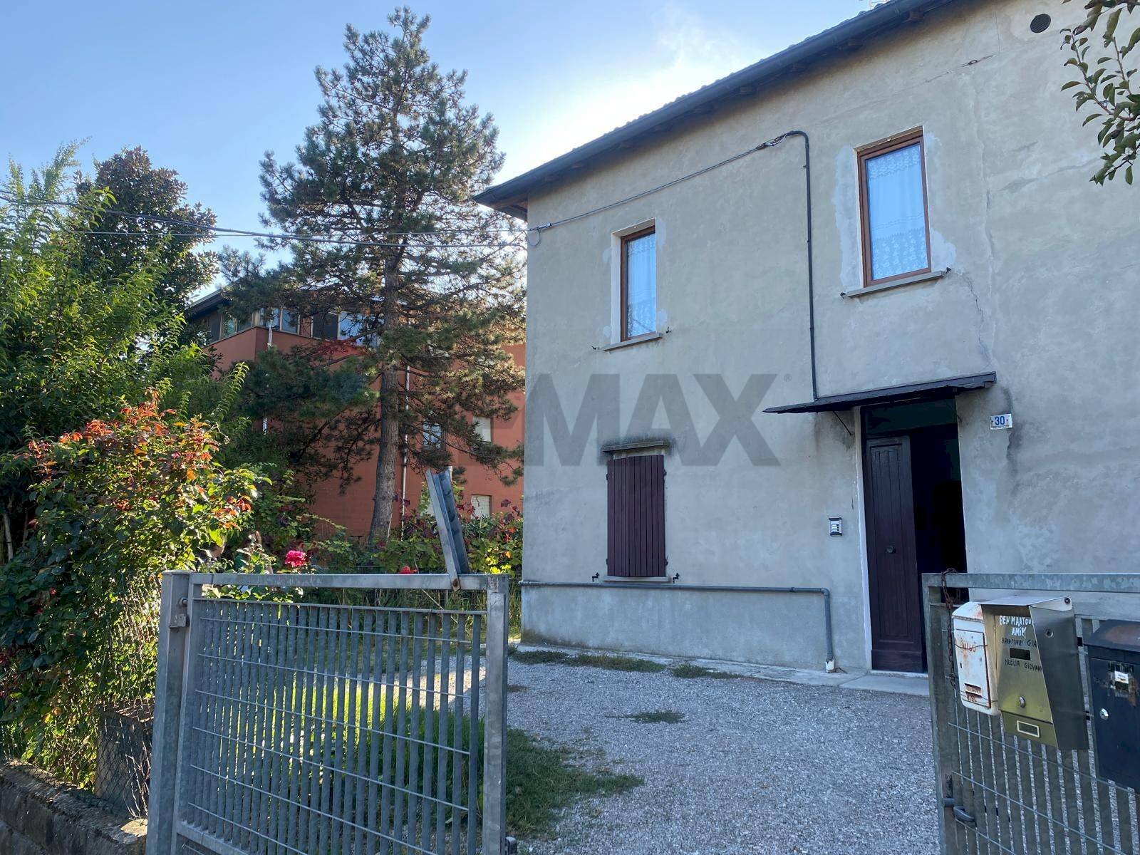 Casa all\'aperto - Three-room apartment STRADA NAVIGLIA
 
30, Parma - photo 2