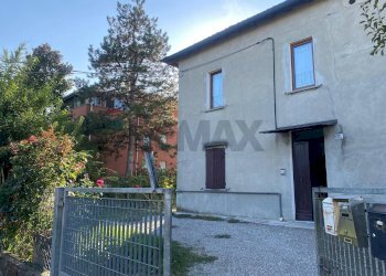 Casa all\'aperto - Three-room apartment STRADA NAVIGLIA
 
30, Parma - photo 2