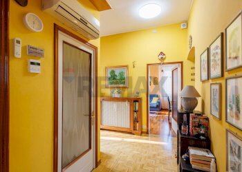 Hall / corridoio - Casa indipendente Via al Macello
 
15, Colorno - foto 11