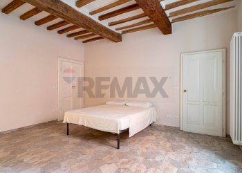 Camera / camera da letto - Trilocale Borgo Valorio
 
2, Parma - foto 10