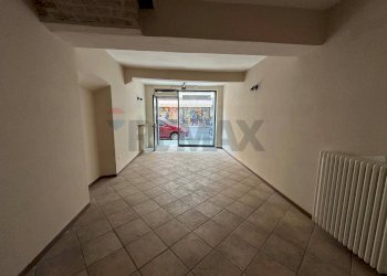 Stanza vuota - Shop Via Bixio
 
87, Parma - photo 2