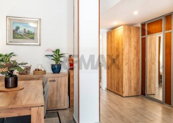 Hall / corridoio - Bilocale Piazza Alfieri
 
5, San Giuliano Milanese - foto 11