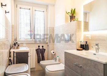 Bagno - Bilocale Piazza Alfieri
 
5, San Giuliano Milanese - foto 16