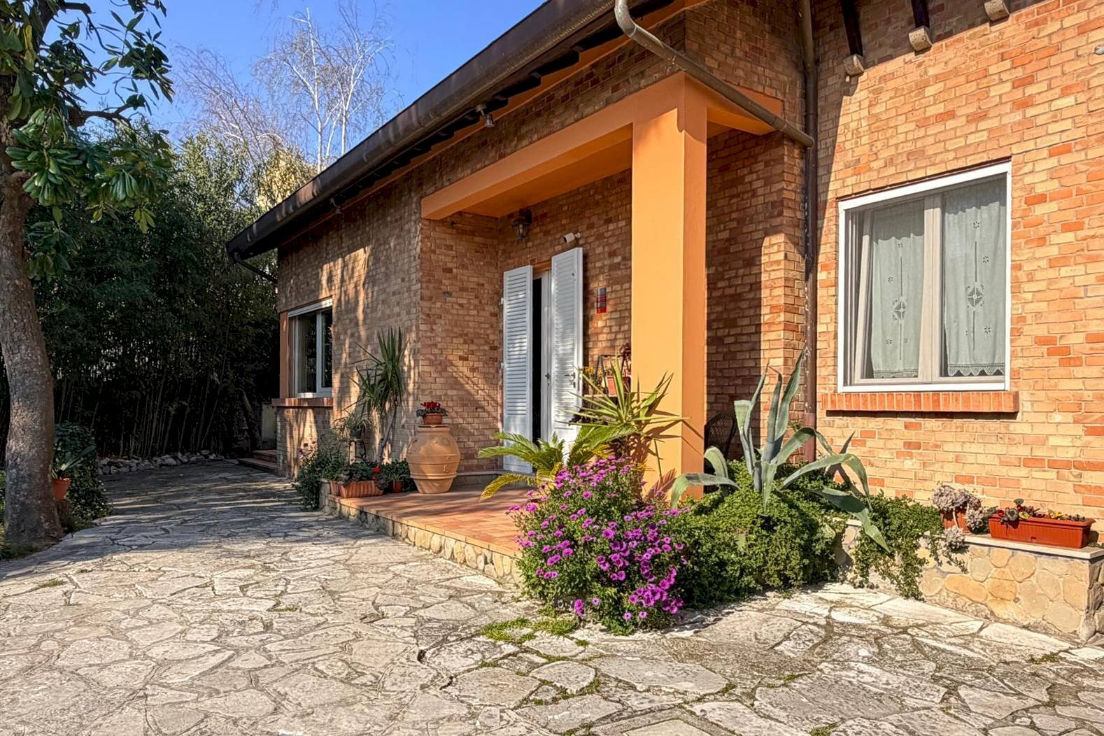 Foto 1 - Villa Viale Venezia
 
sn, Pesaro - foto 1
