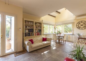 Foto 3 - Villa Viale Venezia
 
sn, Pesaro - foto 3