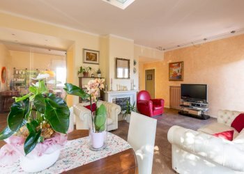 Foto 2 - Villa Viale Venezia
 
sn, Pesaro - foto 2