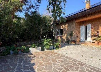 Foto 1 - Villa Viale Venezia
 
sn, Pesaro - foto 1