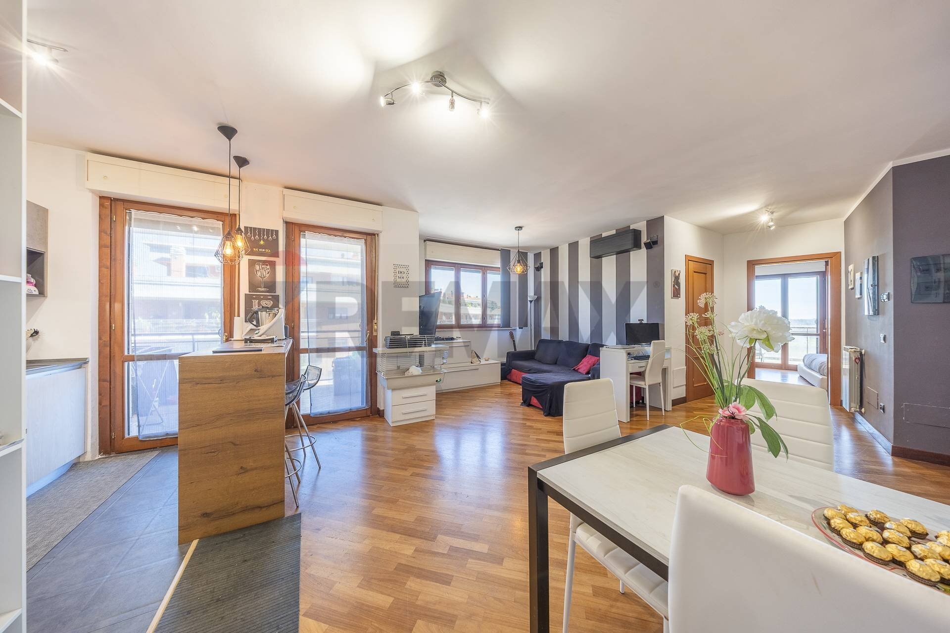 Sala da pranzo - Bilocale Piazza Leon Battista Alberti, Fiumicino - foto 1