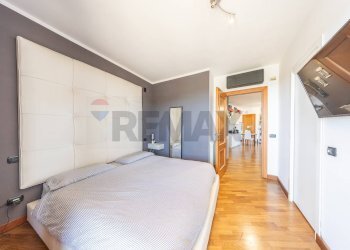 Camera / camera da letto - Two-room apartment Piazza Leon Battista Alberti, Fiumicino - photo 29