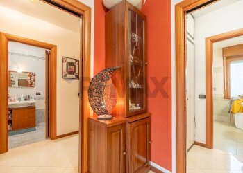 Hall / corridoio - Quadrilocale Via Vincenzo Petra, Roma - foto 22