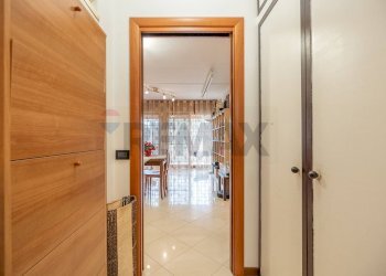 Hall / corridoio - Quadrilocale Via Vincenzo Petra, Roma - foto 25