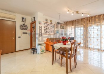 Sala da pranzo - Quadrilocale Via Vincenzo Petra, Roma - foto 26