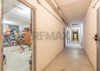 Hall / corridoio - Quadrilocale Via Vincenzo Petra, Roma - foto 36