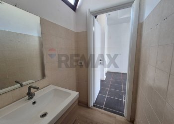 Bagno - Commercial Premises Via Portorose, Fiumicino - photo 13