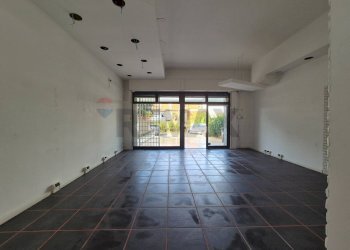 Stanza vuota - Commercial Premises Via Portorose, Fiumicino - photo 14