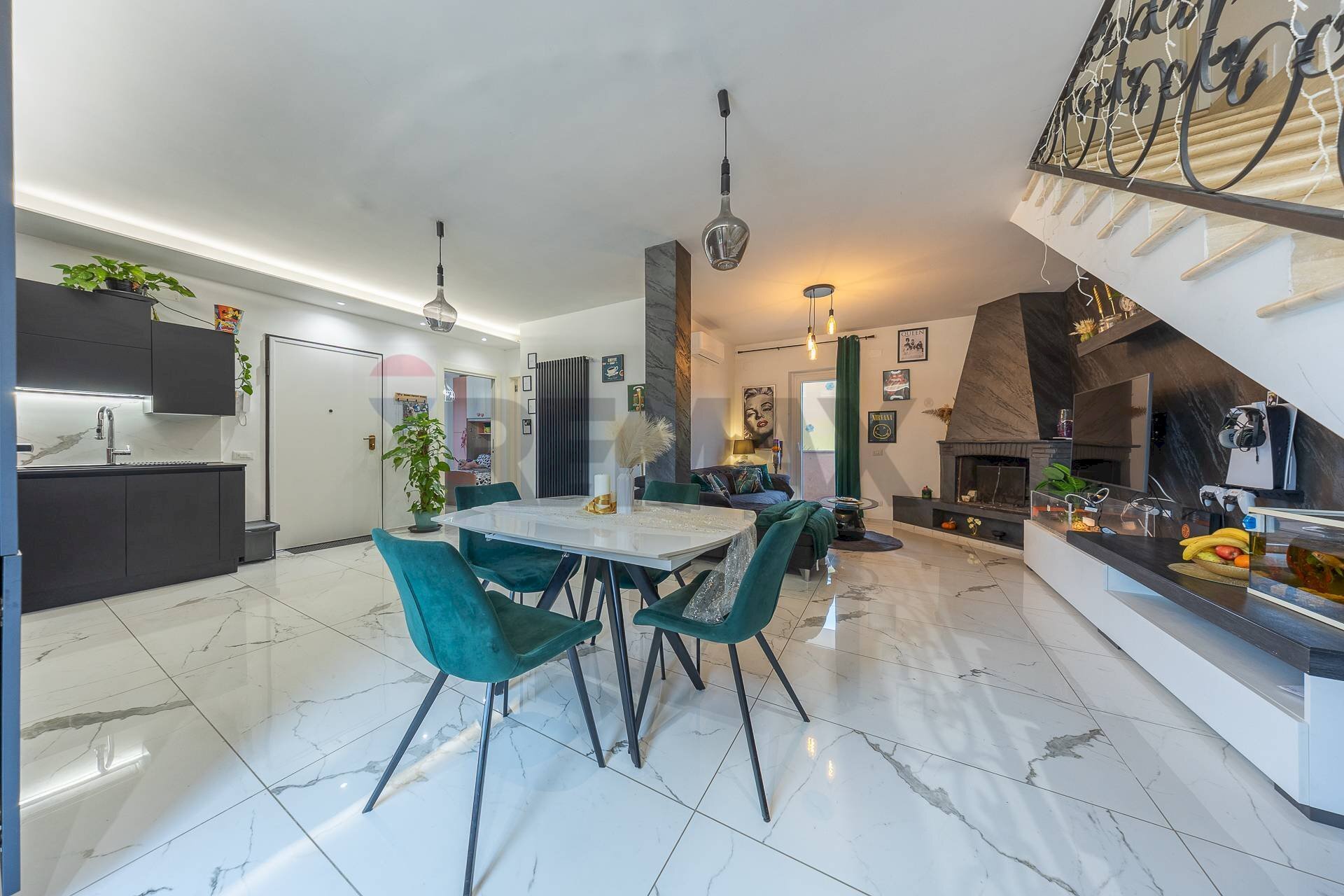 Sala da pranzo - Casa semi indipendente Via Fabio Rugiadi, Fiumicino - foto 1