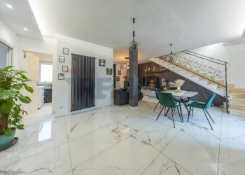 Sala da pranzo - Casa semi indipendente Via Fabio Rugiadi, Fiumicino - foto 5