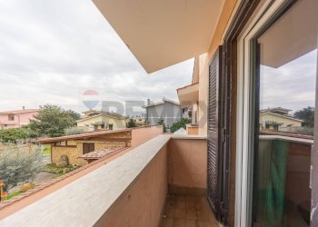 Balcone - Casa semi indipendente Via Fabio Rugiadi, Fiumicino - foto 24