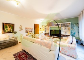 Foto 3 - Four-room apartment VIA TRIVULZIO
 
1, Melzo - photo 3