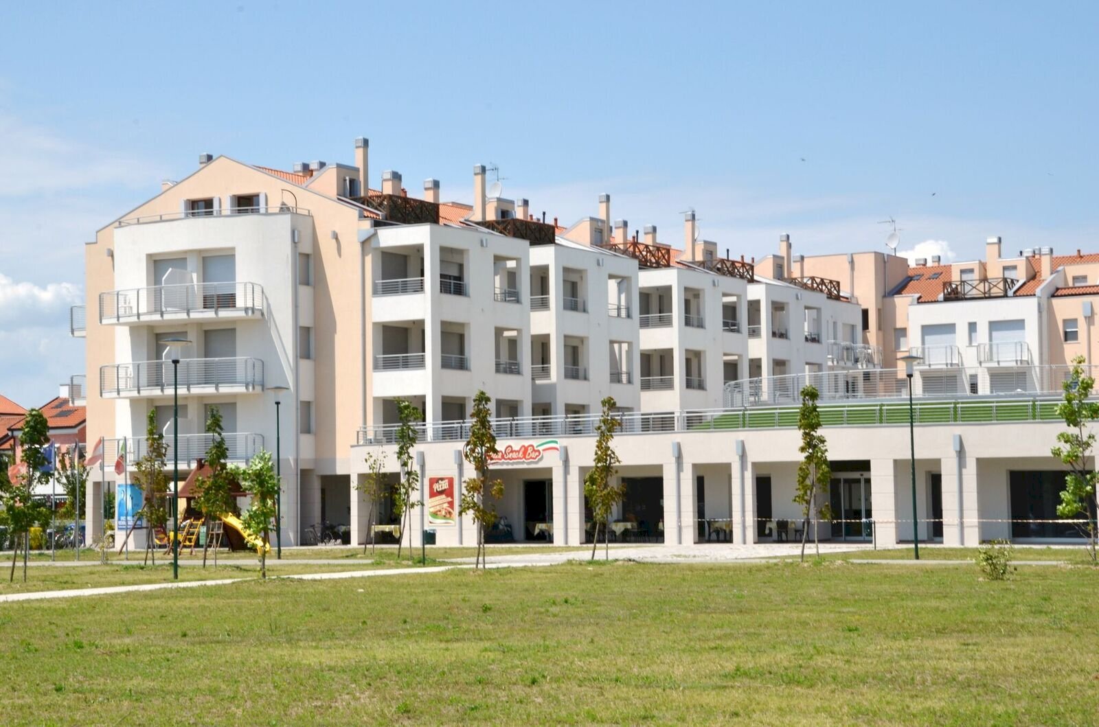 Foto 3 - Locale Commerciale Via Thaon de Revel
58-60, Cavallino-Treporti - foto 3