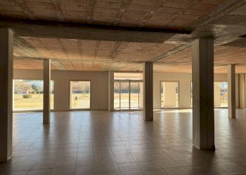 Foto 1 - Commercial Premises Via Thaon de Revel
 
58-60, Cavallino-Treporti - photo 1