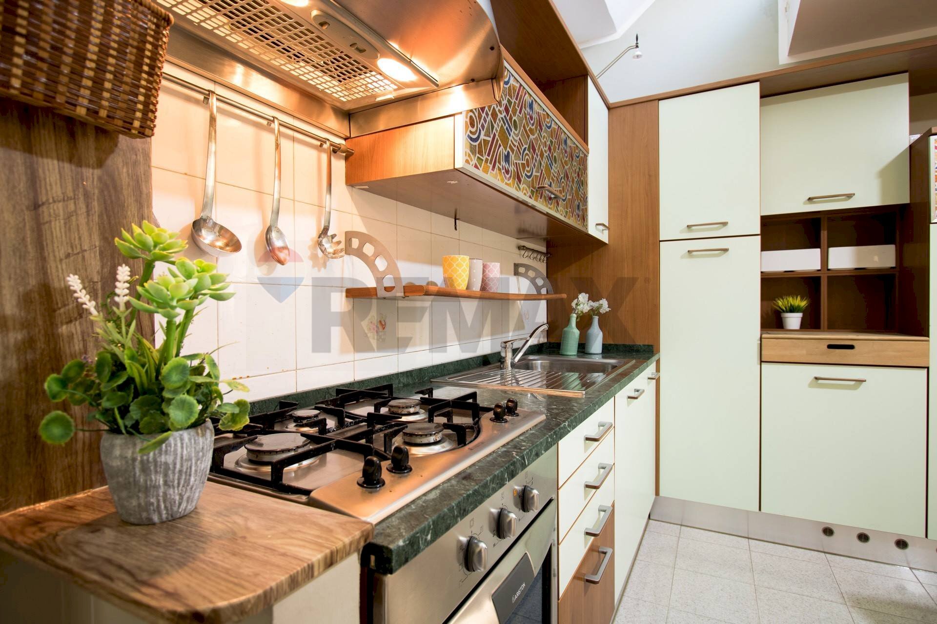 Cucina - Semi-detached house Via San Filippo
 
33, Benevento - photo 3